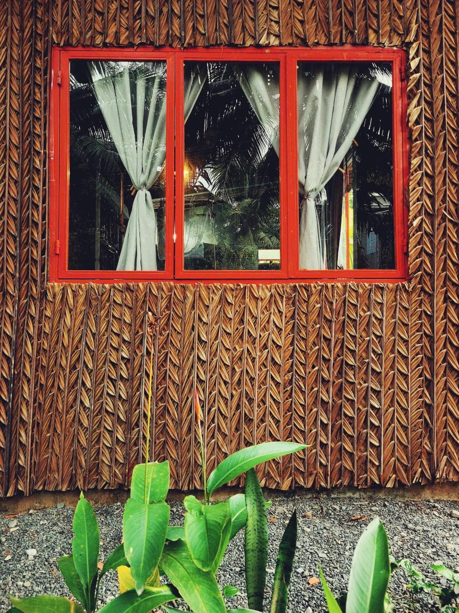 Nông Trại Thảnh Thơi Ben Tre Exterior foto