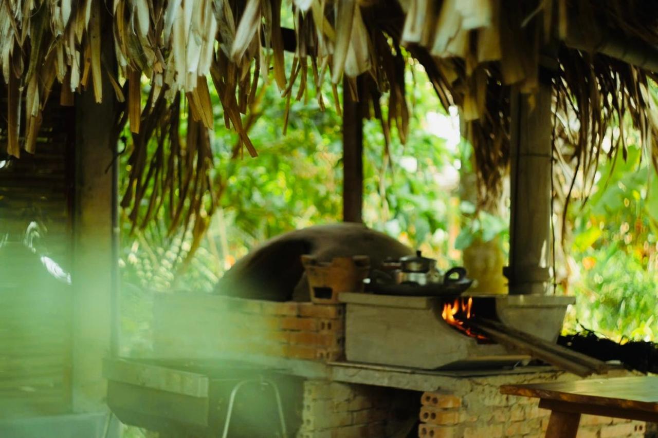 Nông Trại Thảnh Thơi Ben Tre Exterior foto