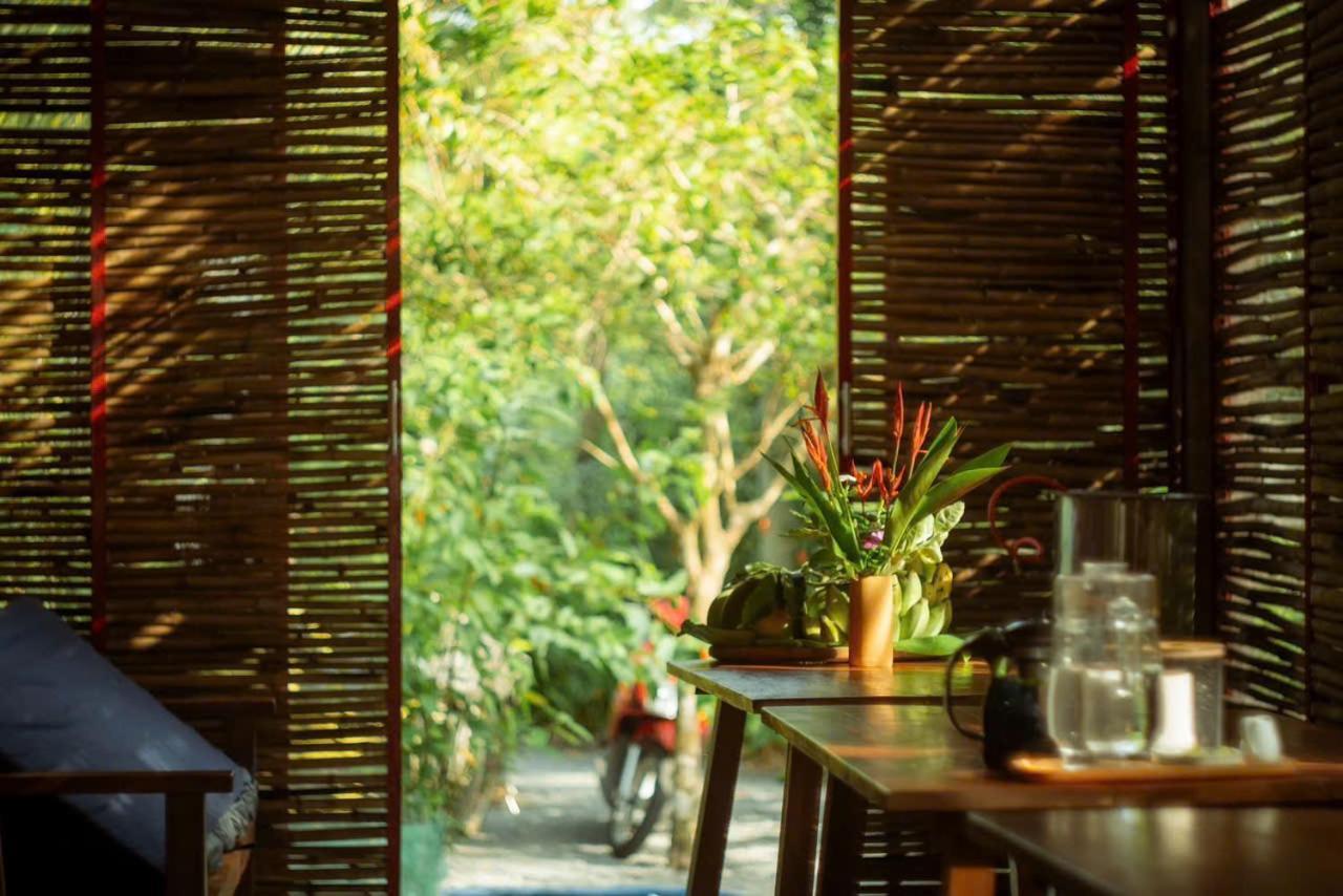 Nông Trại Thảnh Thơi Ben Tre Exterior foto